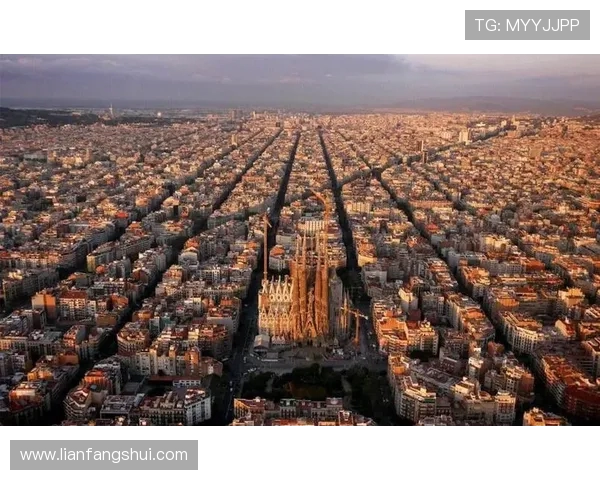 巴塞罗那城市魅力与艺术建筑交织的地中海文化探索之旅