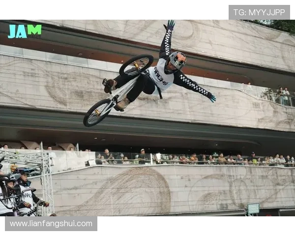 武汉滑板队在极限运动世界杯中的速度表现与技术分析