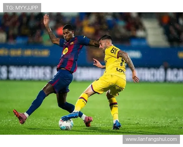 巴萨与R马德里2013年经典对决回顾与精彩瞬间分析